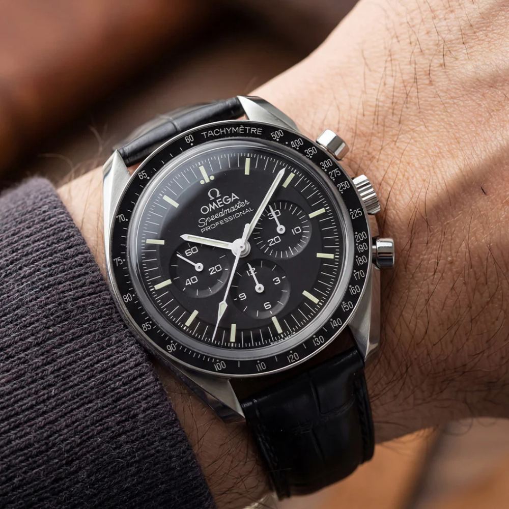 Professional Moonwatch 42mm