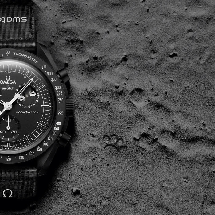 MOONSWATCH - MISSION TO THE MOONPHASE NEW MOON