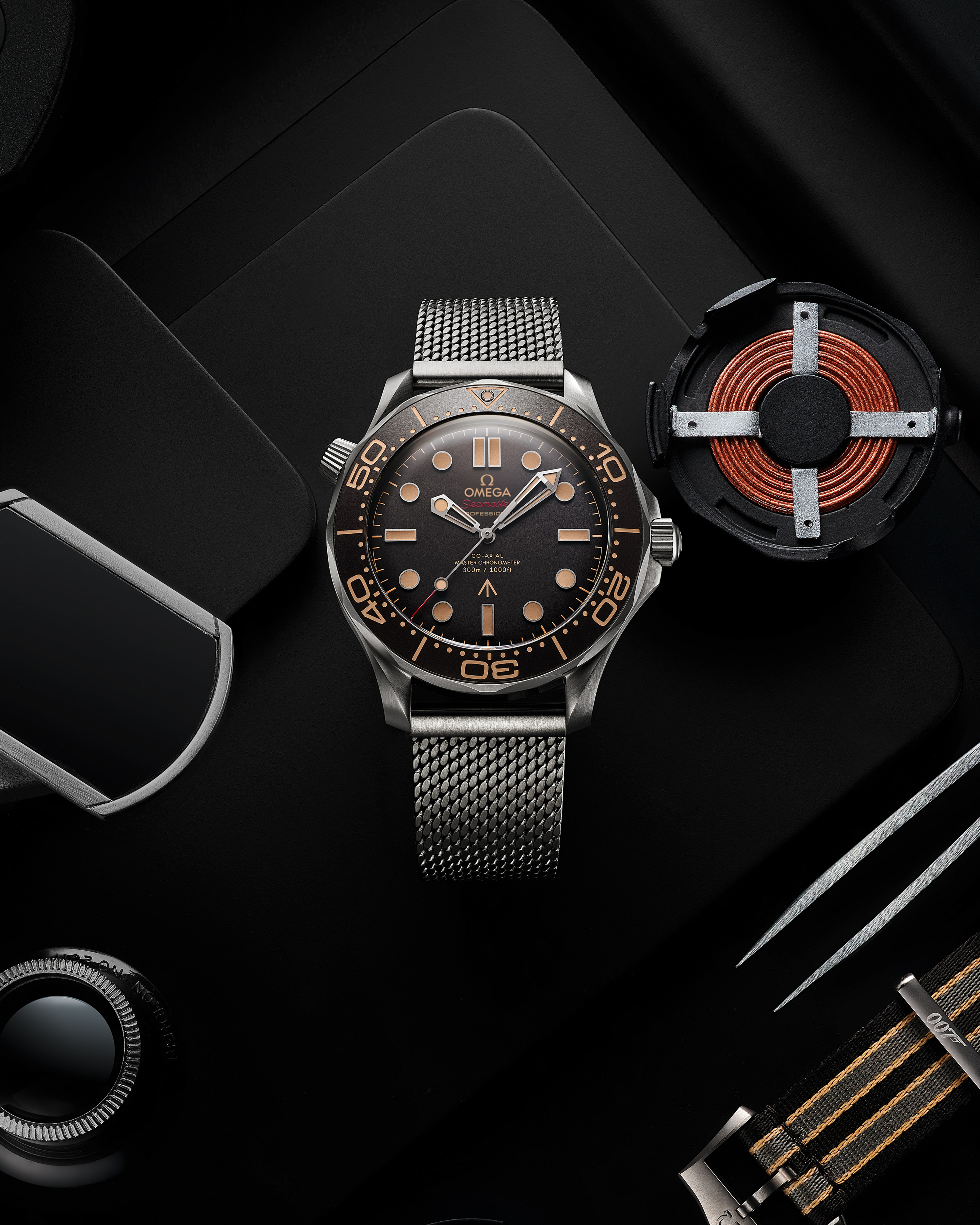 Diver 300M 42mm — 007 No Time To Die Edition